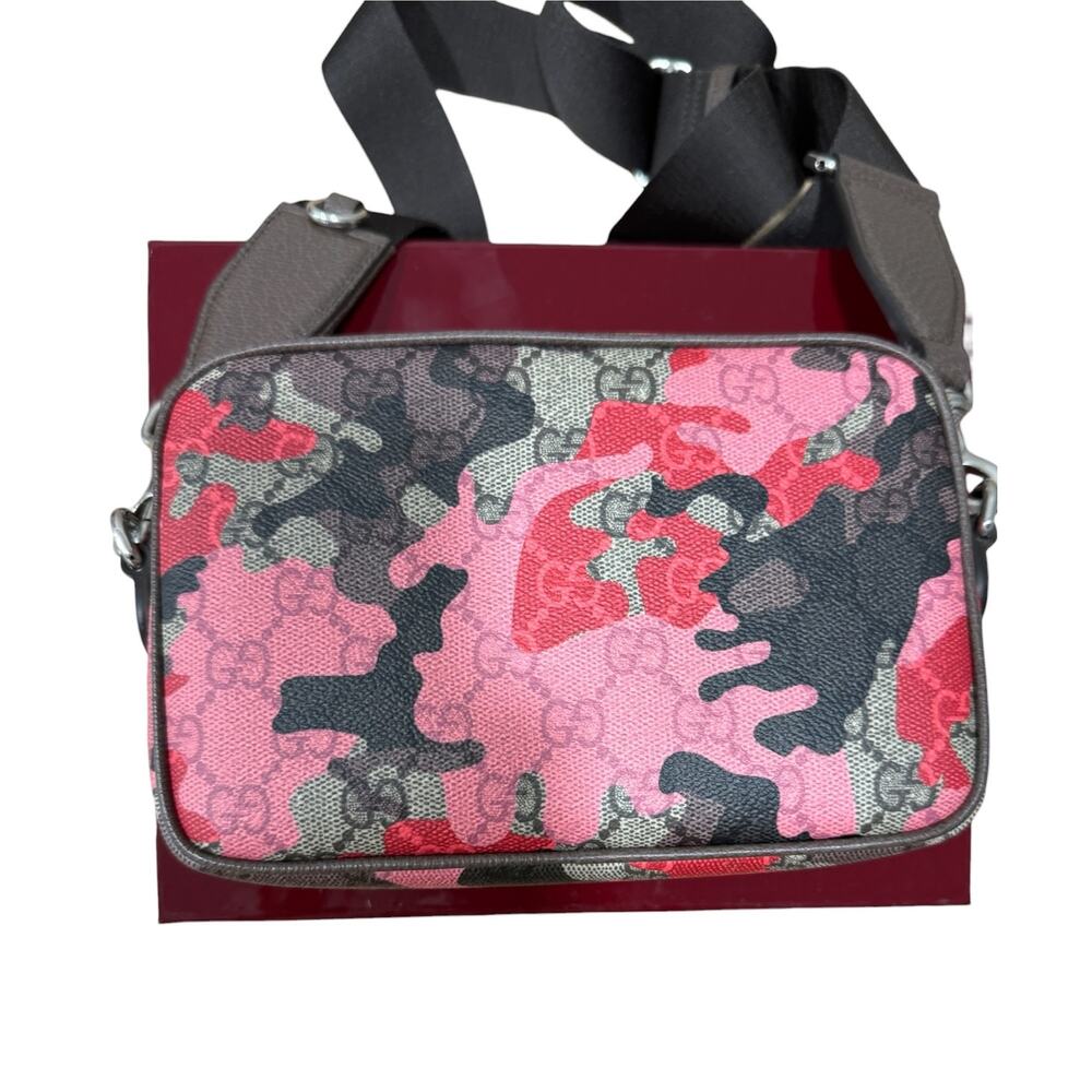 Gucci GG Supreme Pink Camo Crossbody Shoulder Bag Unisex Camoflauge - Picture 6 of 9